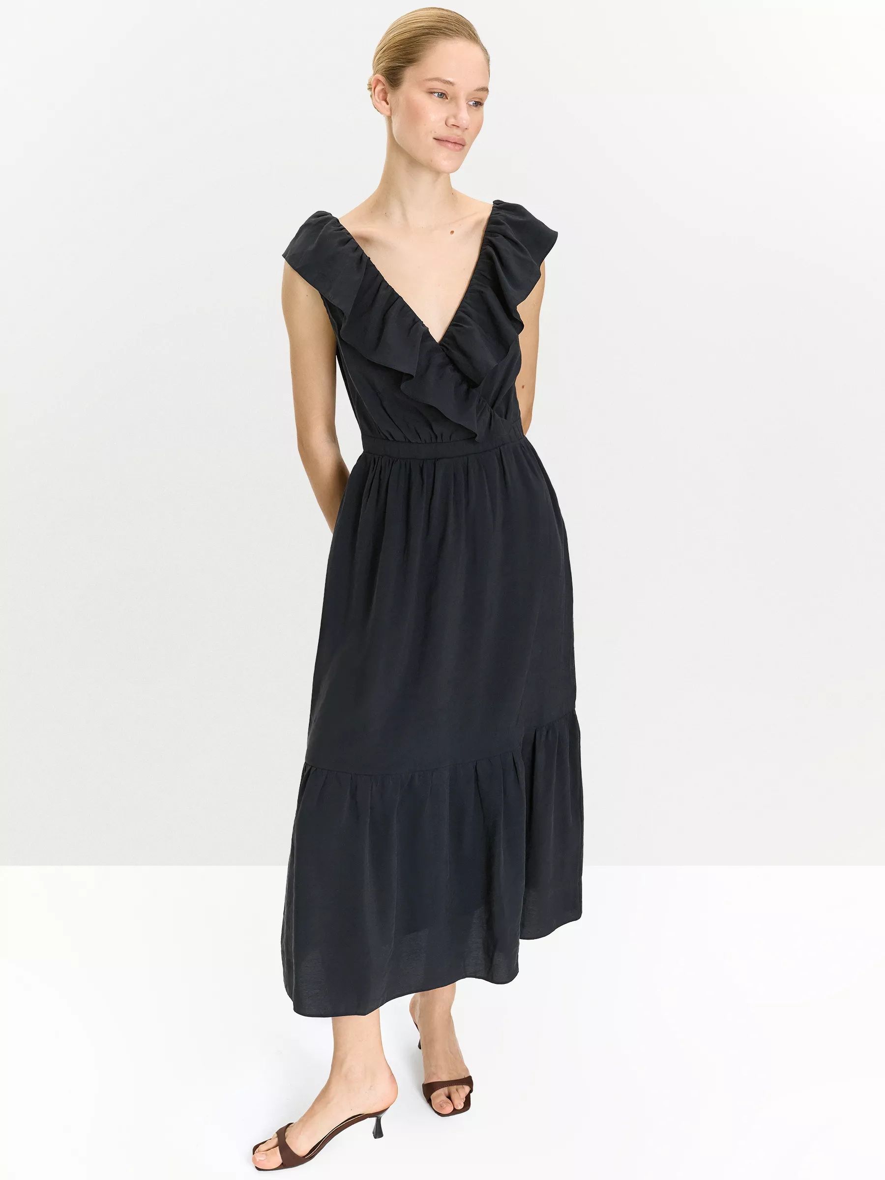 Платье миди из 100% вискозы