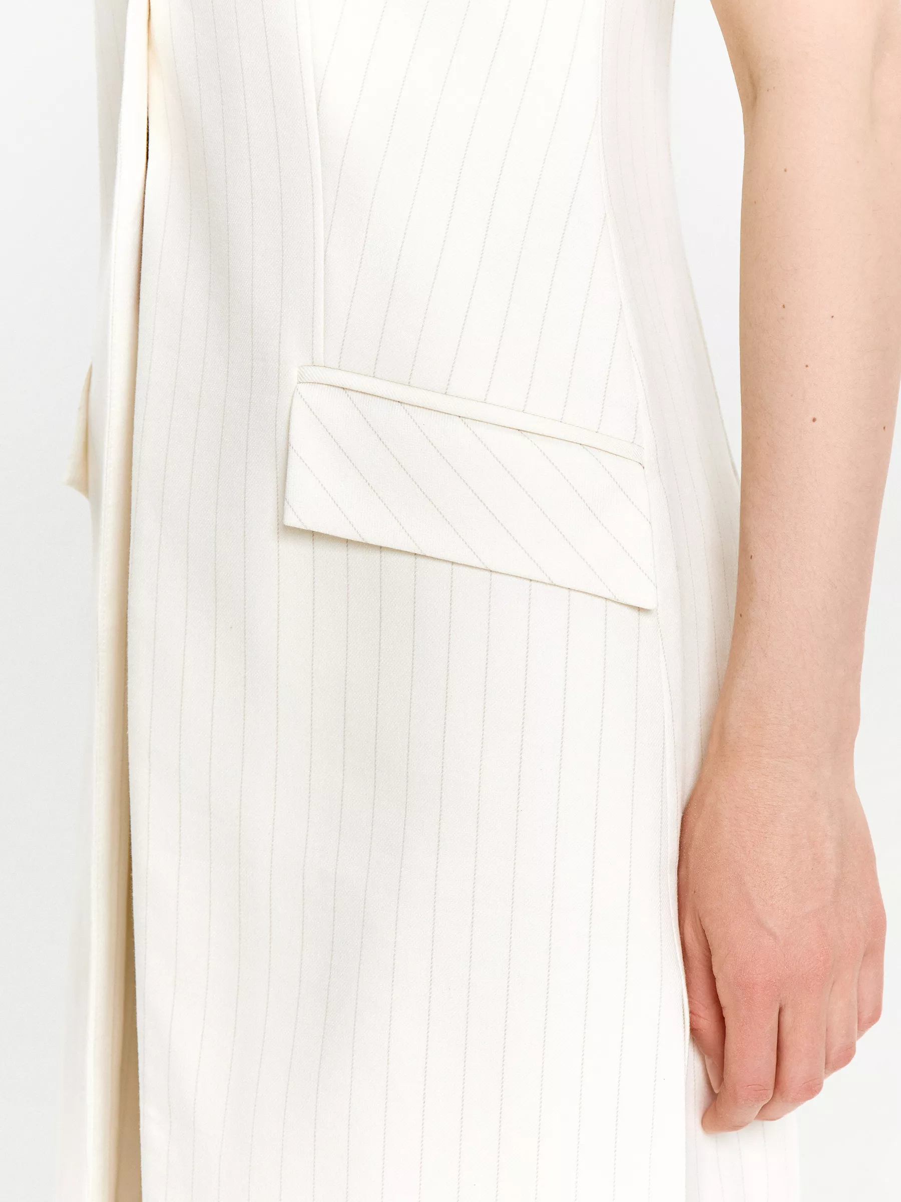 Удлиненный жилет в полоску