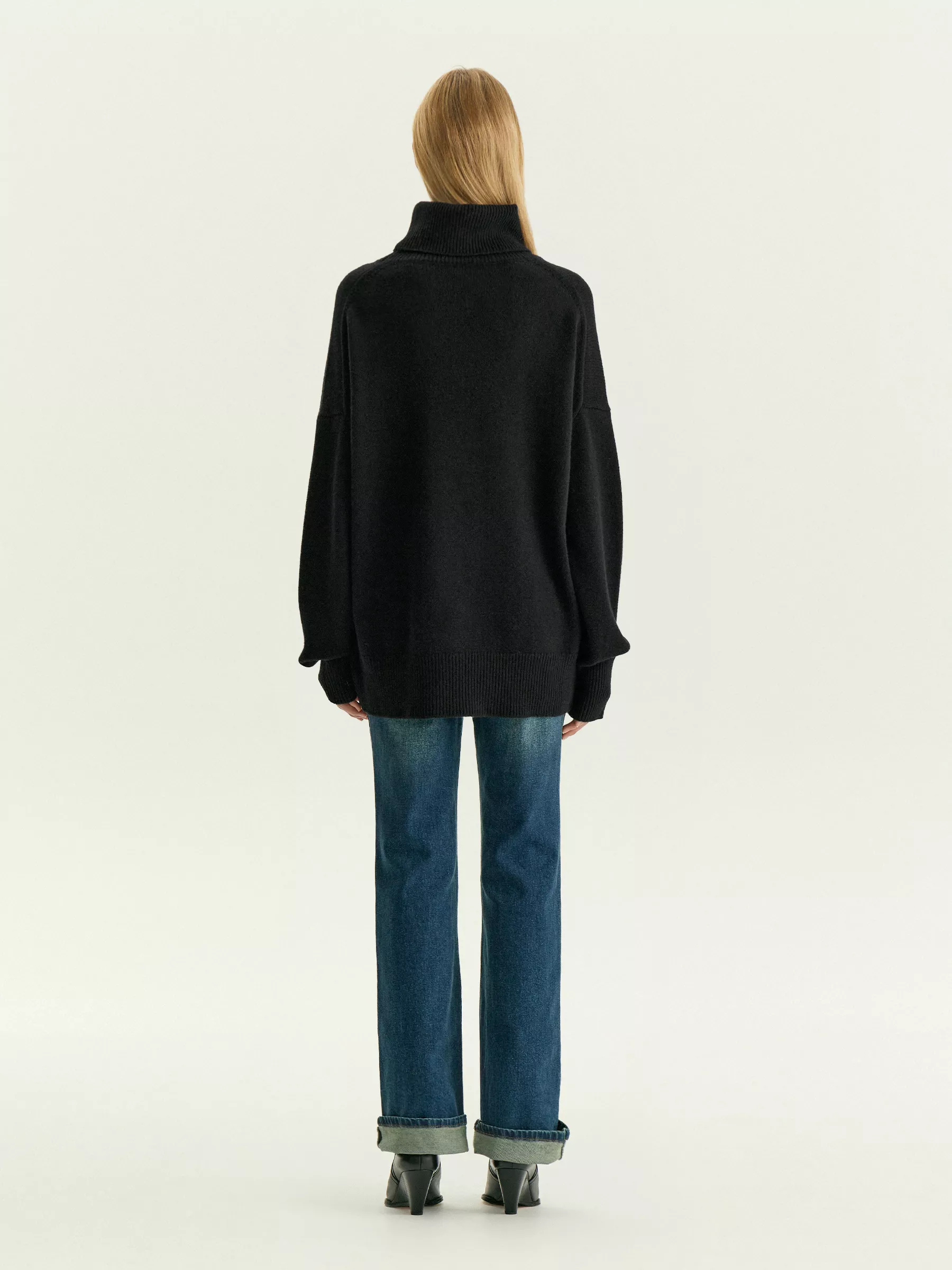 Свитер B2919/onyra