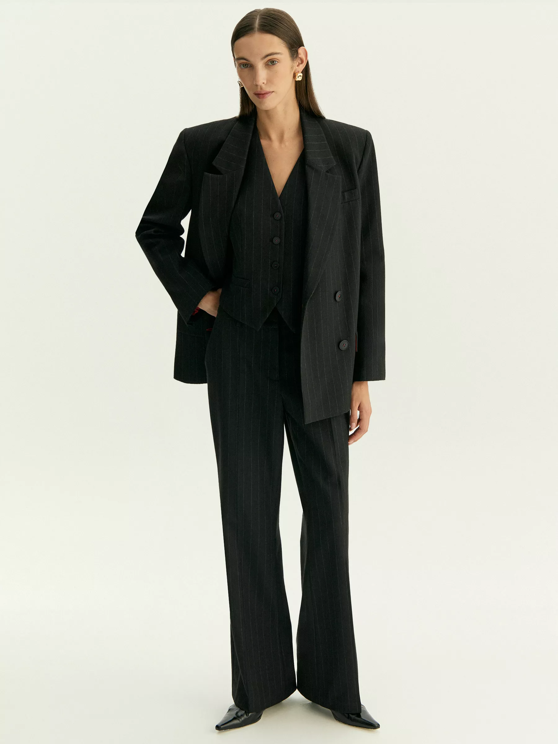 Брюки прямого кроя