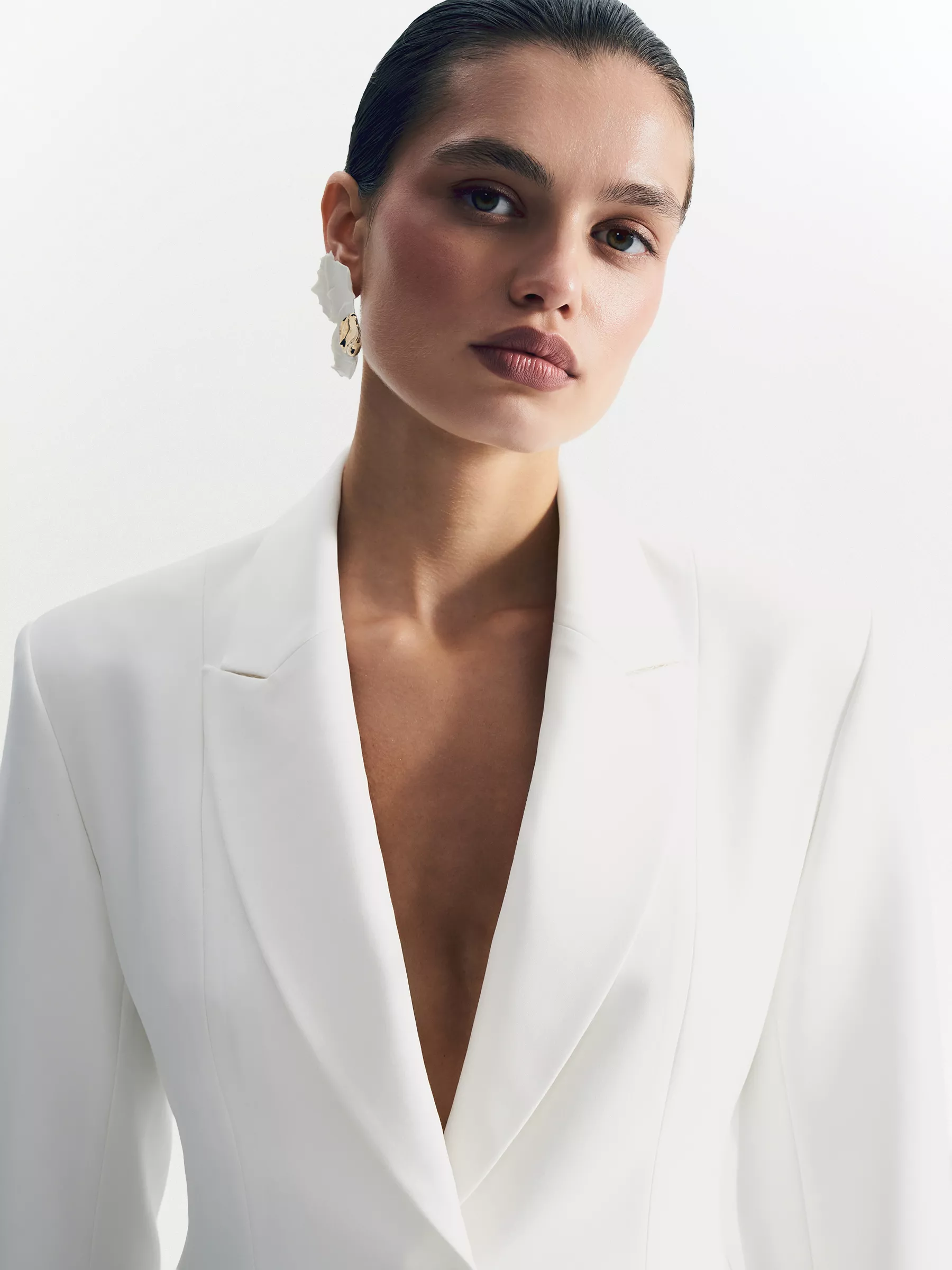 Жакет приталенного кроя