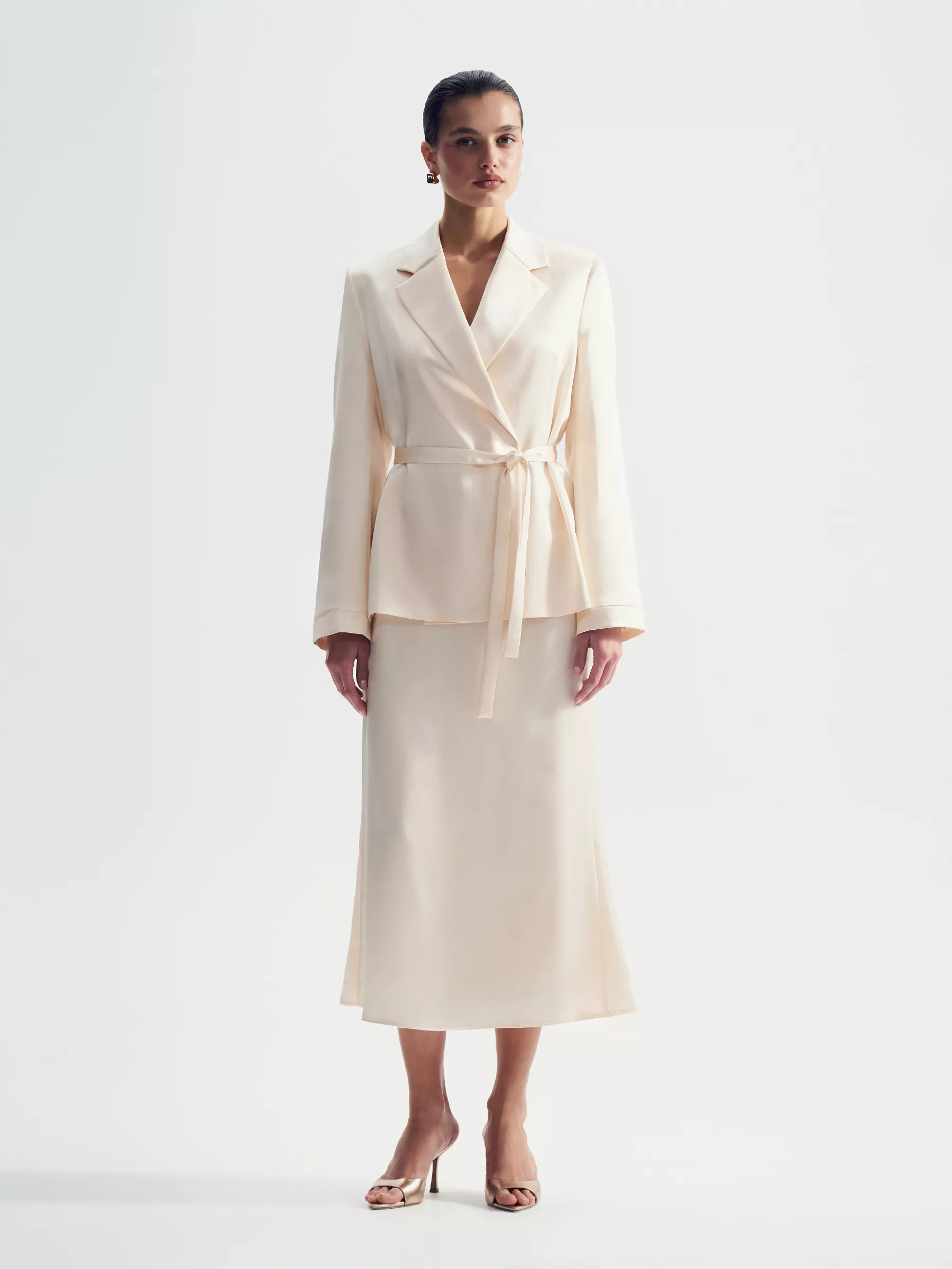 Жакет с поясом