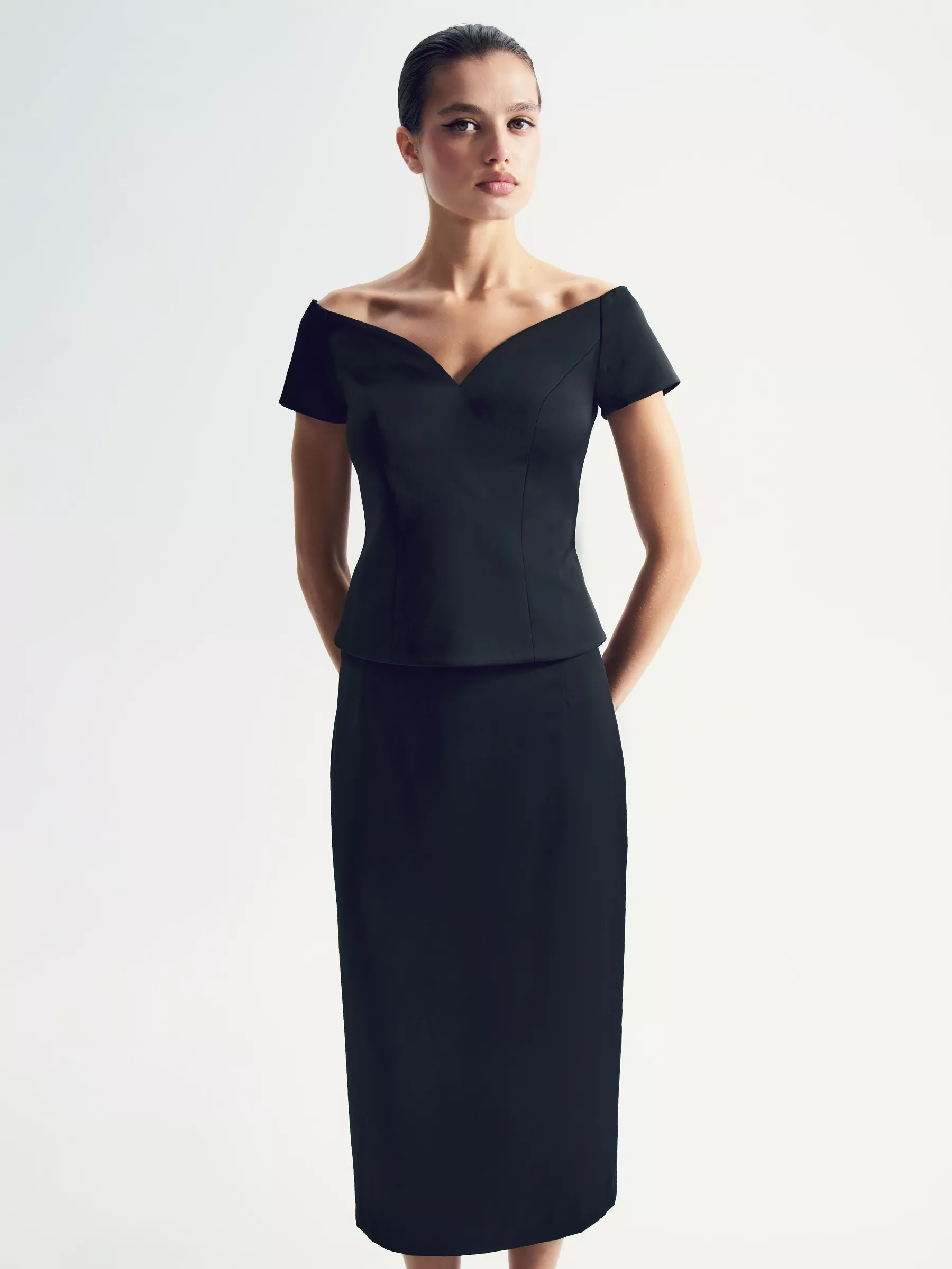 Однотонный топ