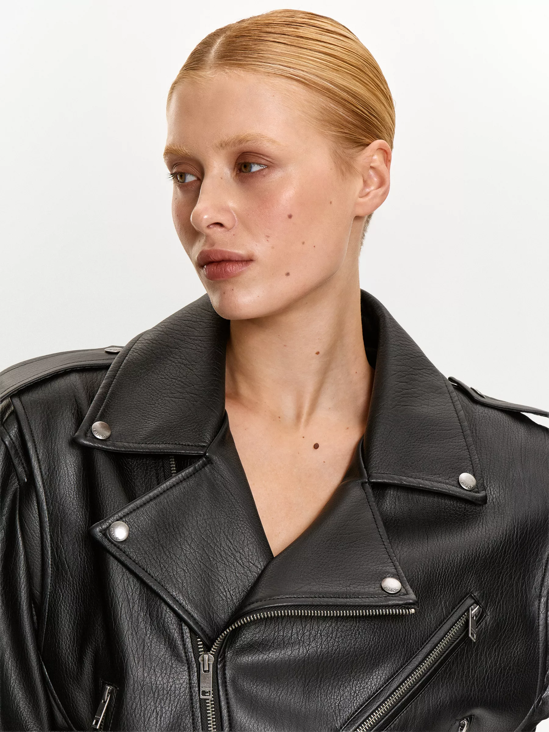 Косуха из экокожи