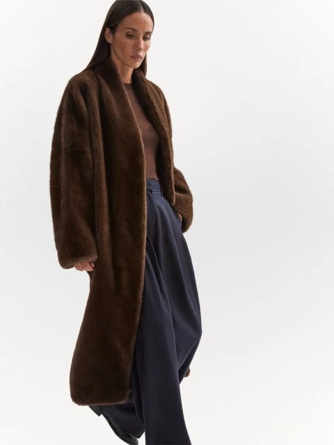 Шуба из экомеха