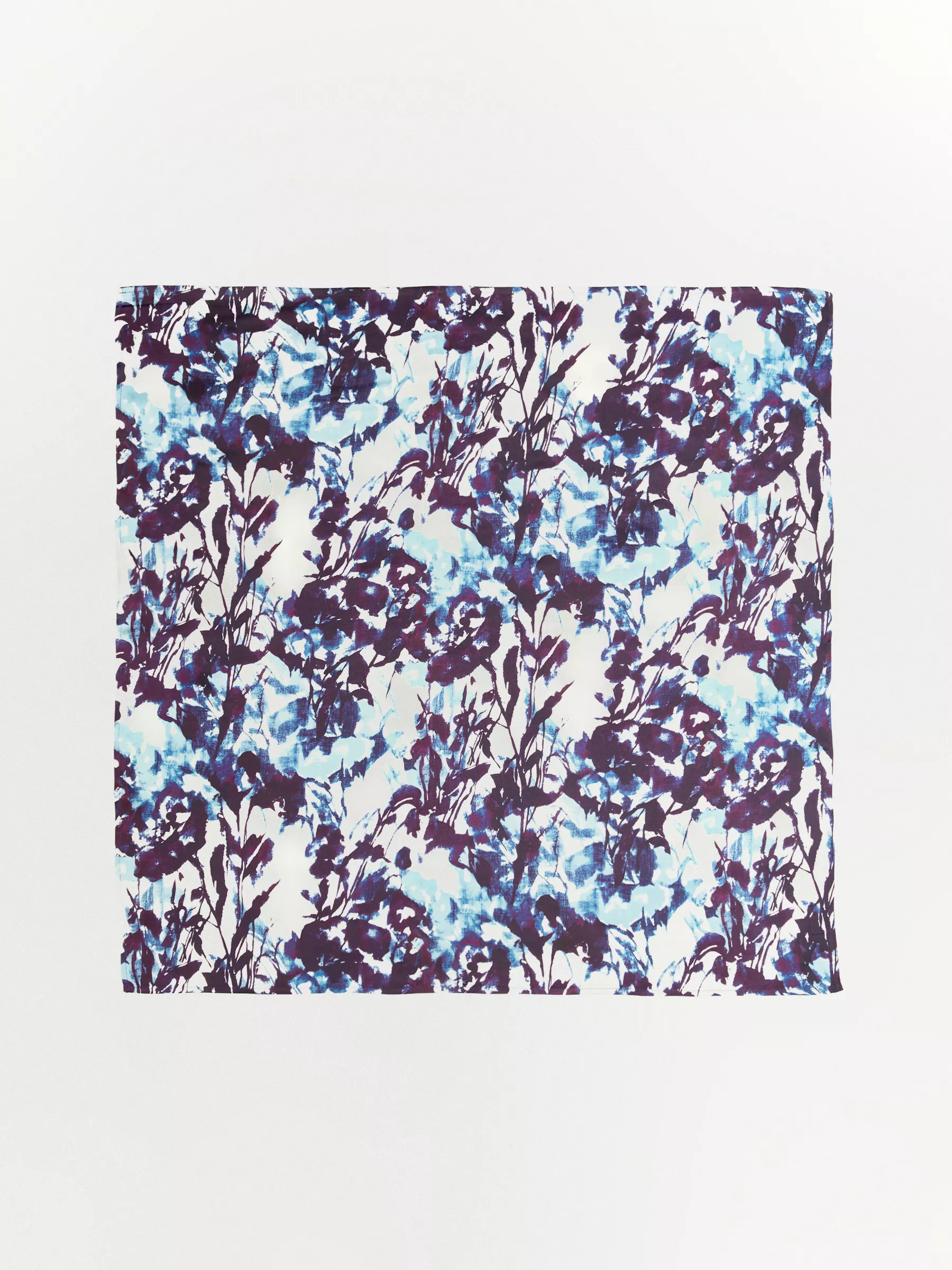 Платок с принтом