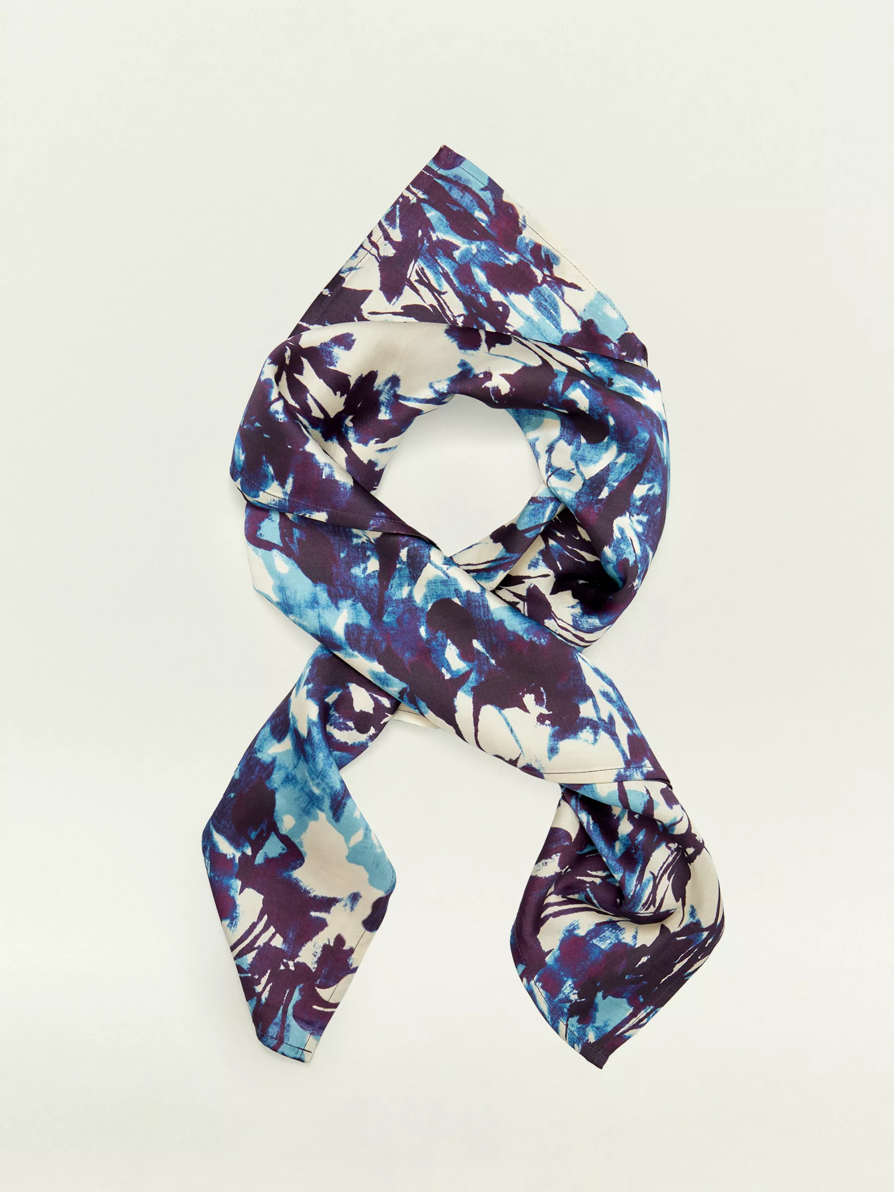 Платок L179/graphica