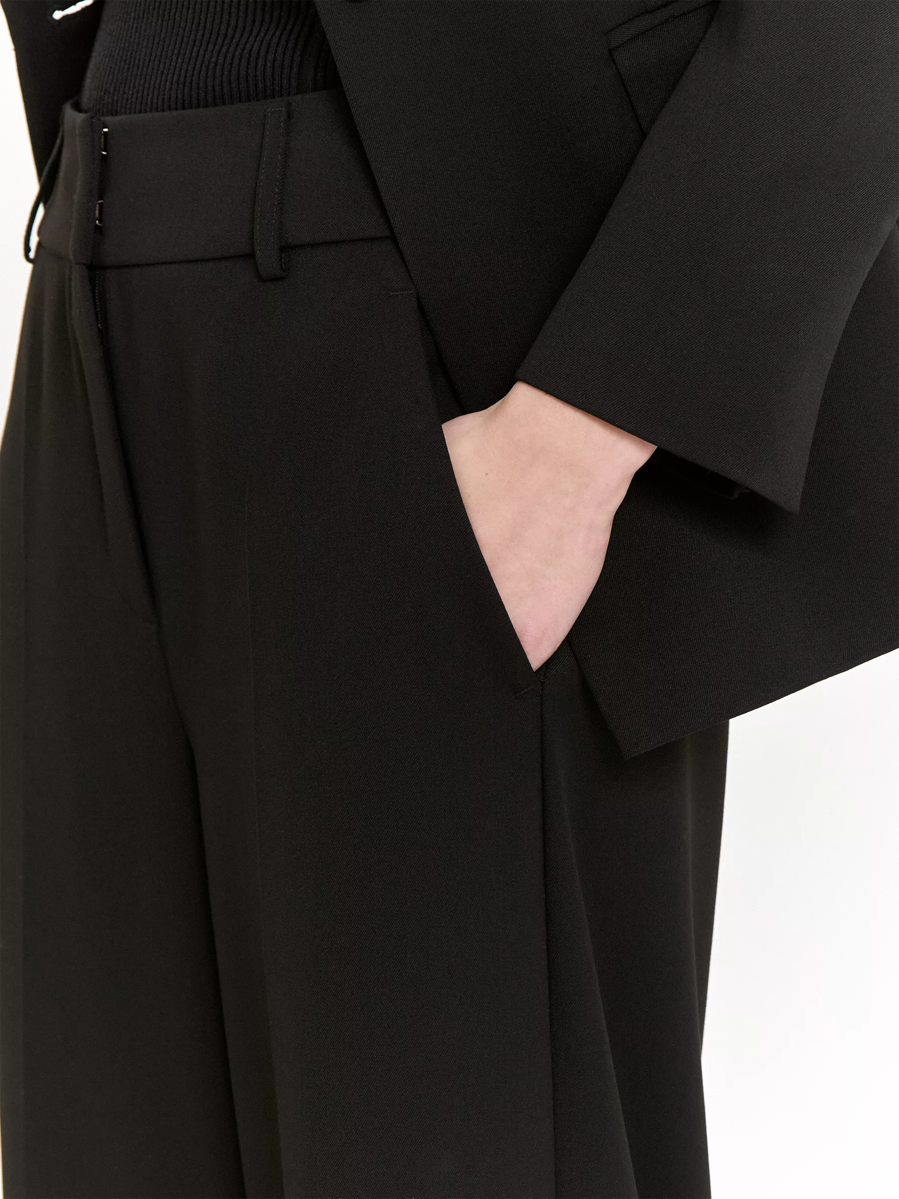 брюки широкого кроя