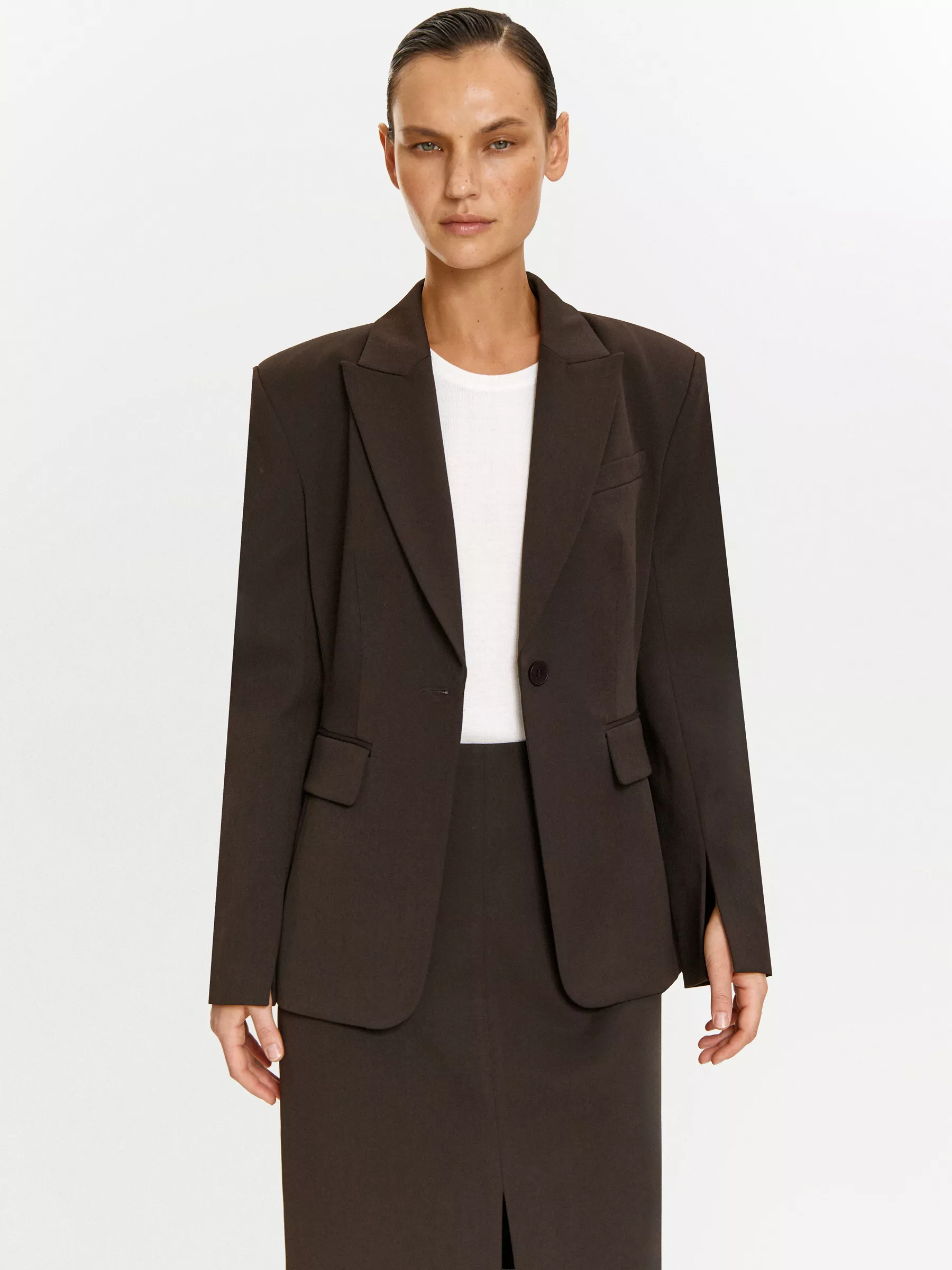 жакет приталенный