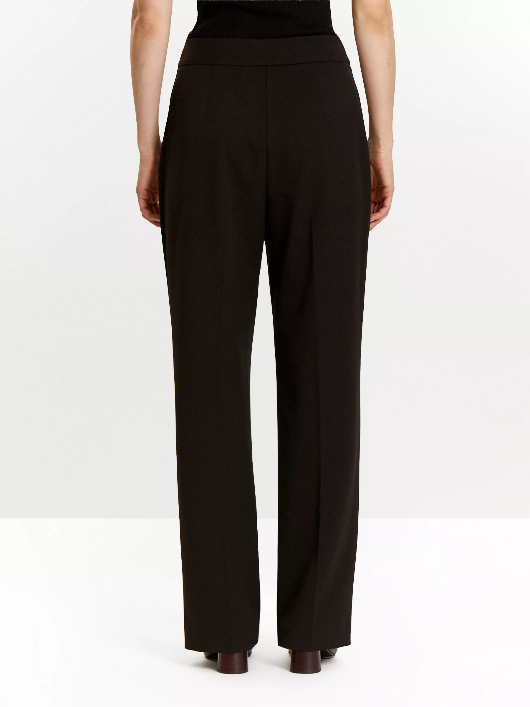 Брюки D494/romeon