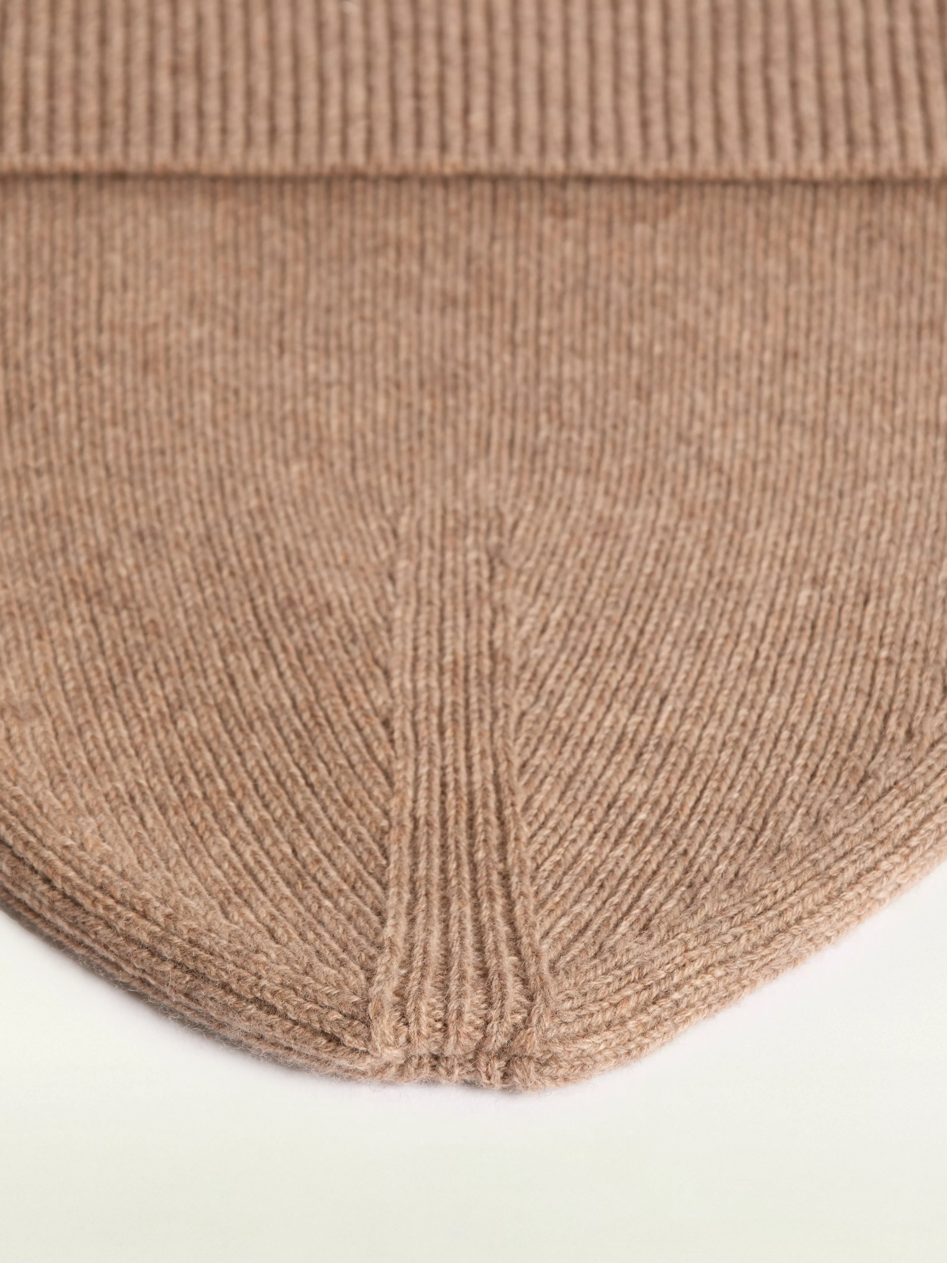 Шапка H007/cruma