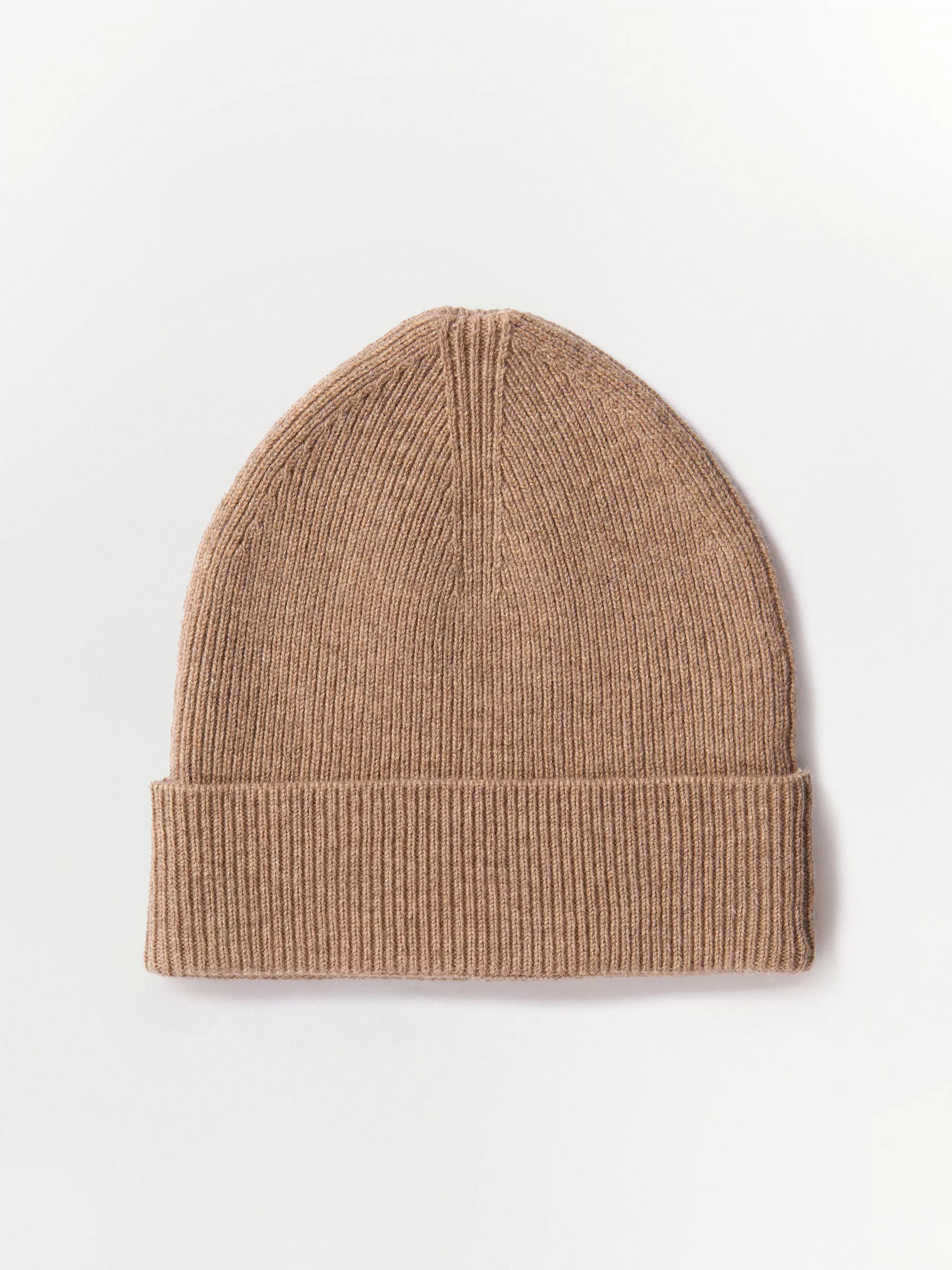 Шапка из шерсти и кашемира