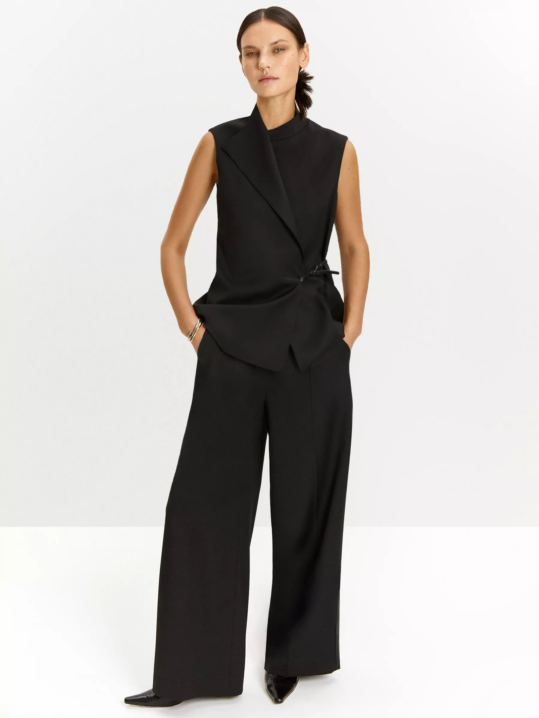 Брюки широкого кроя