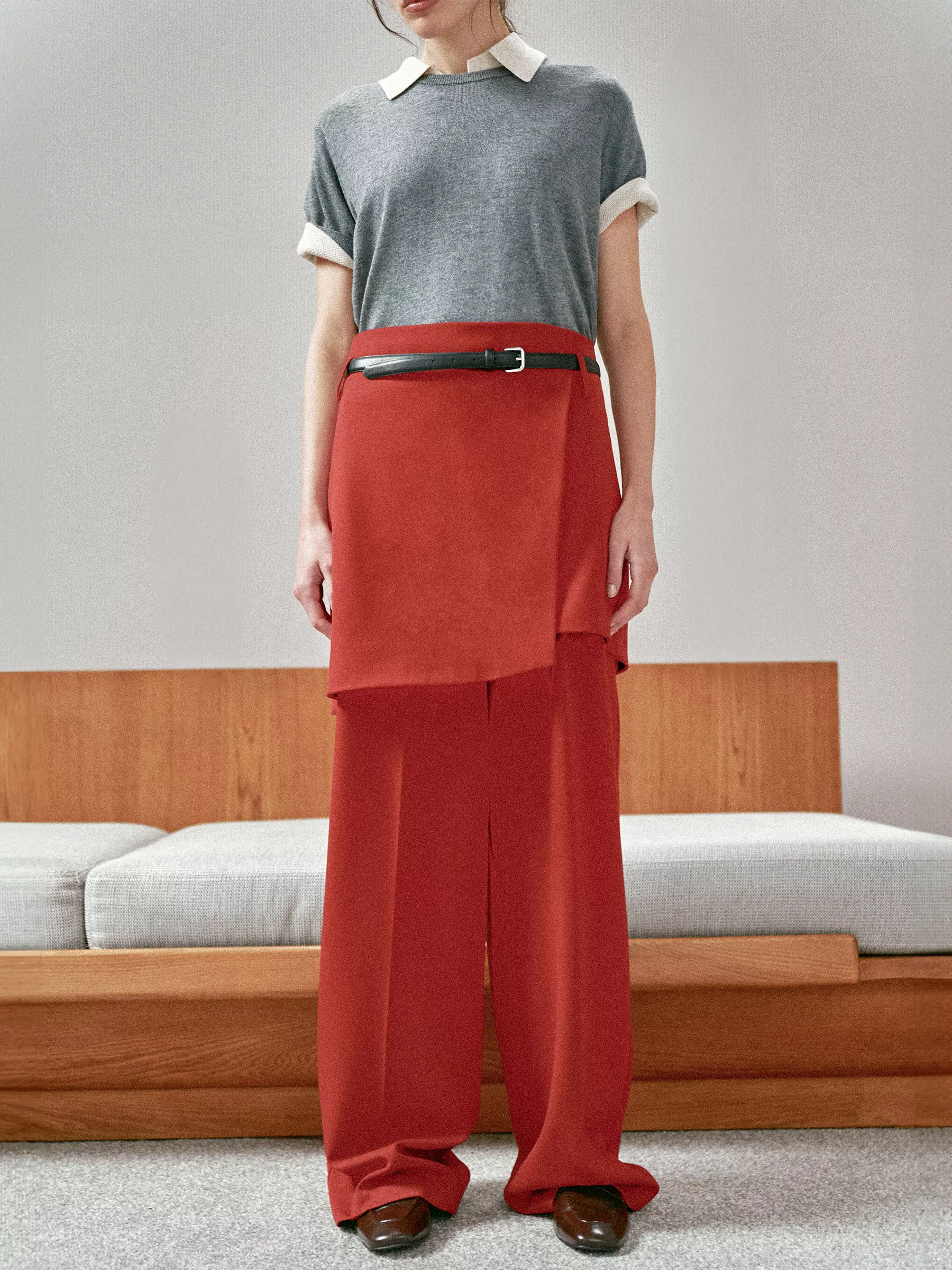 брюки прямого кроя