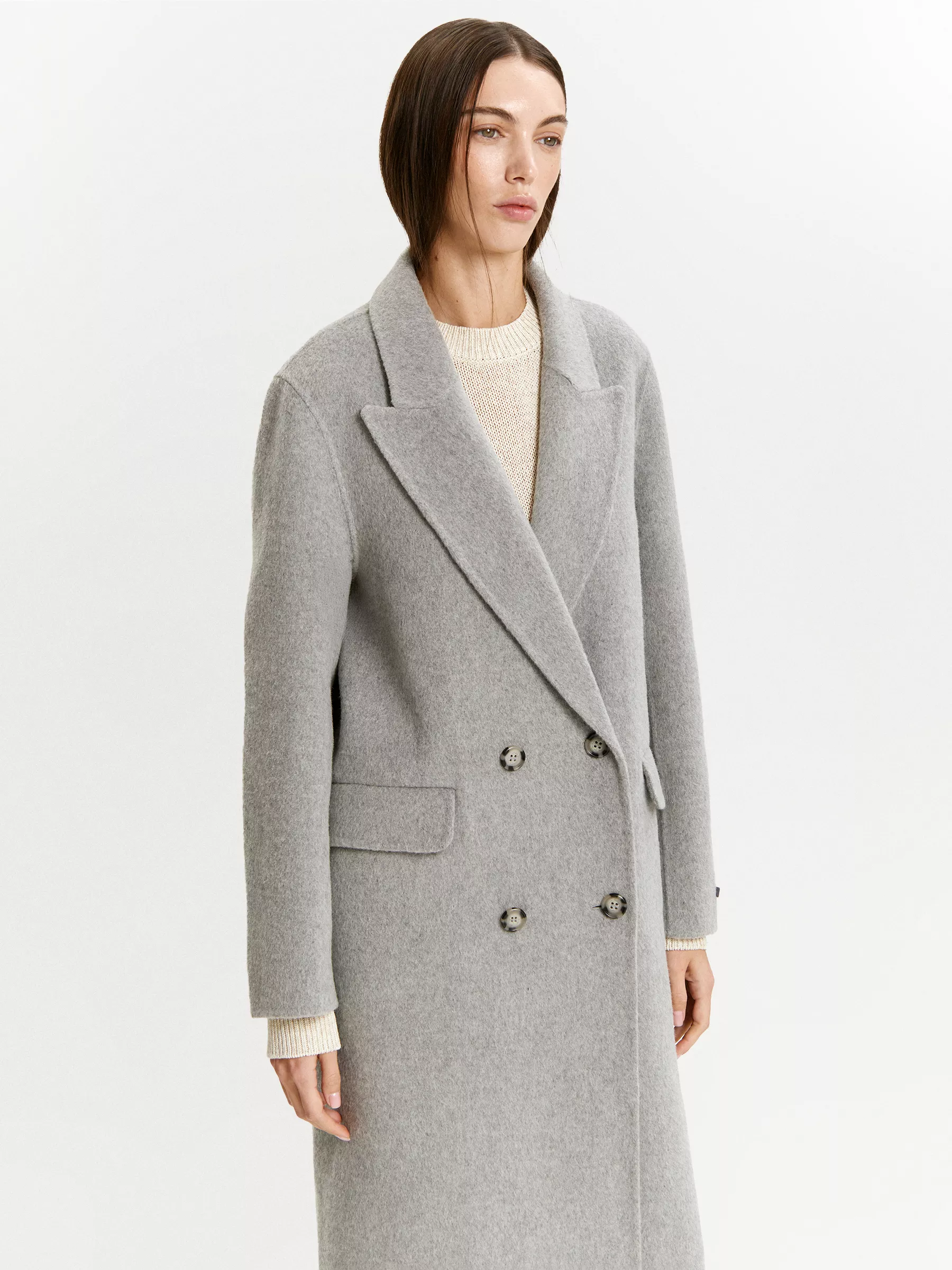 Пальто из шерсти