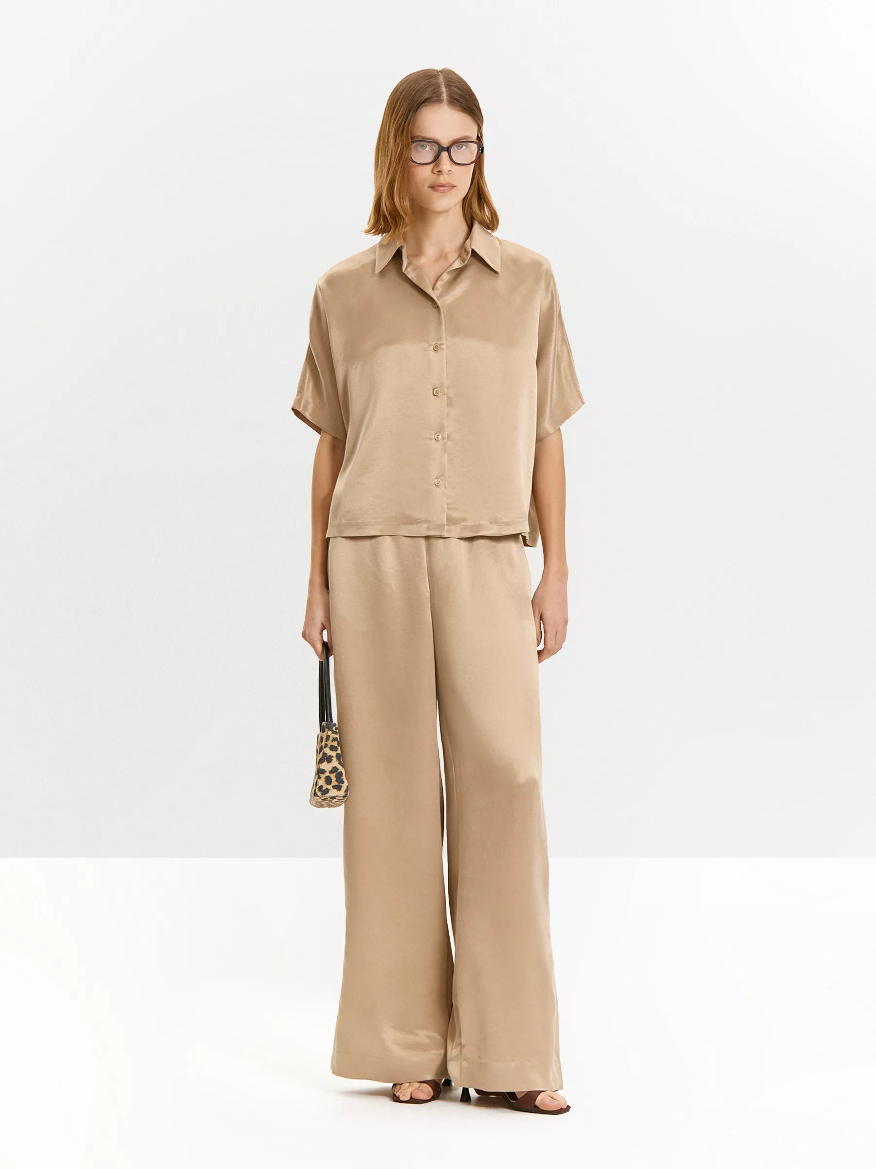 Рубашка B3017/figi