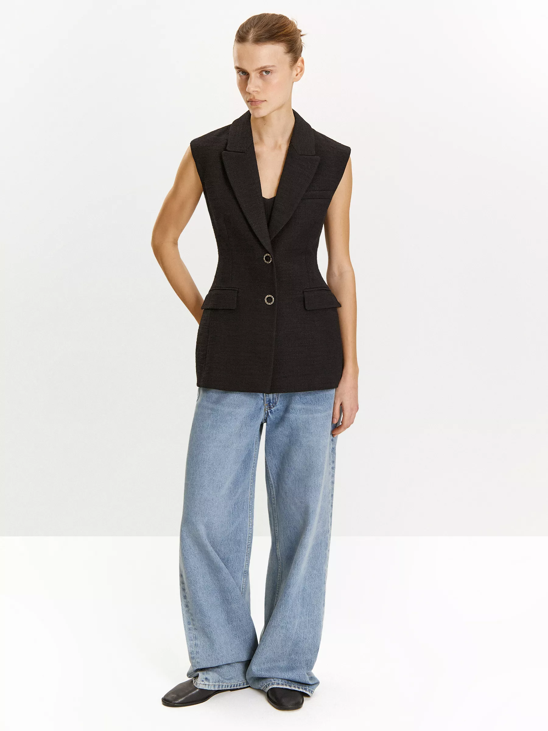 Жилет удлиненный