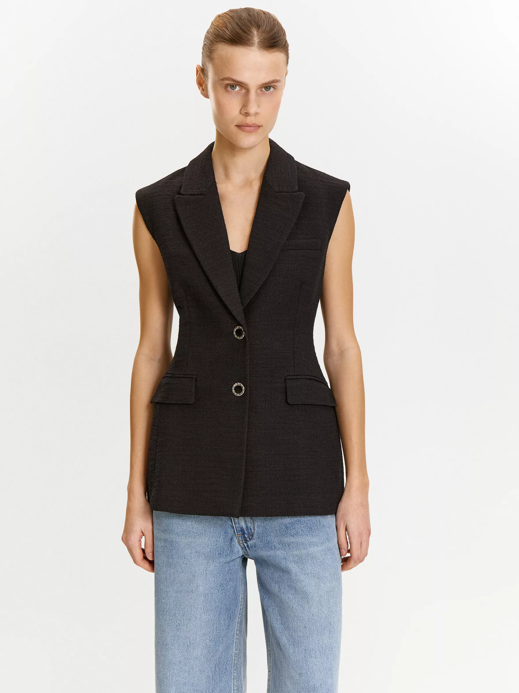 Жилет удлиненный