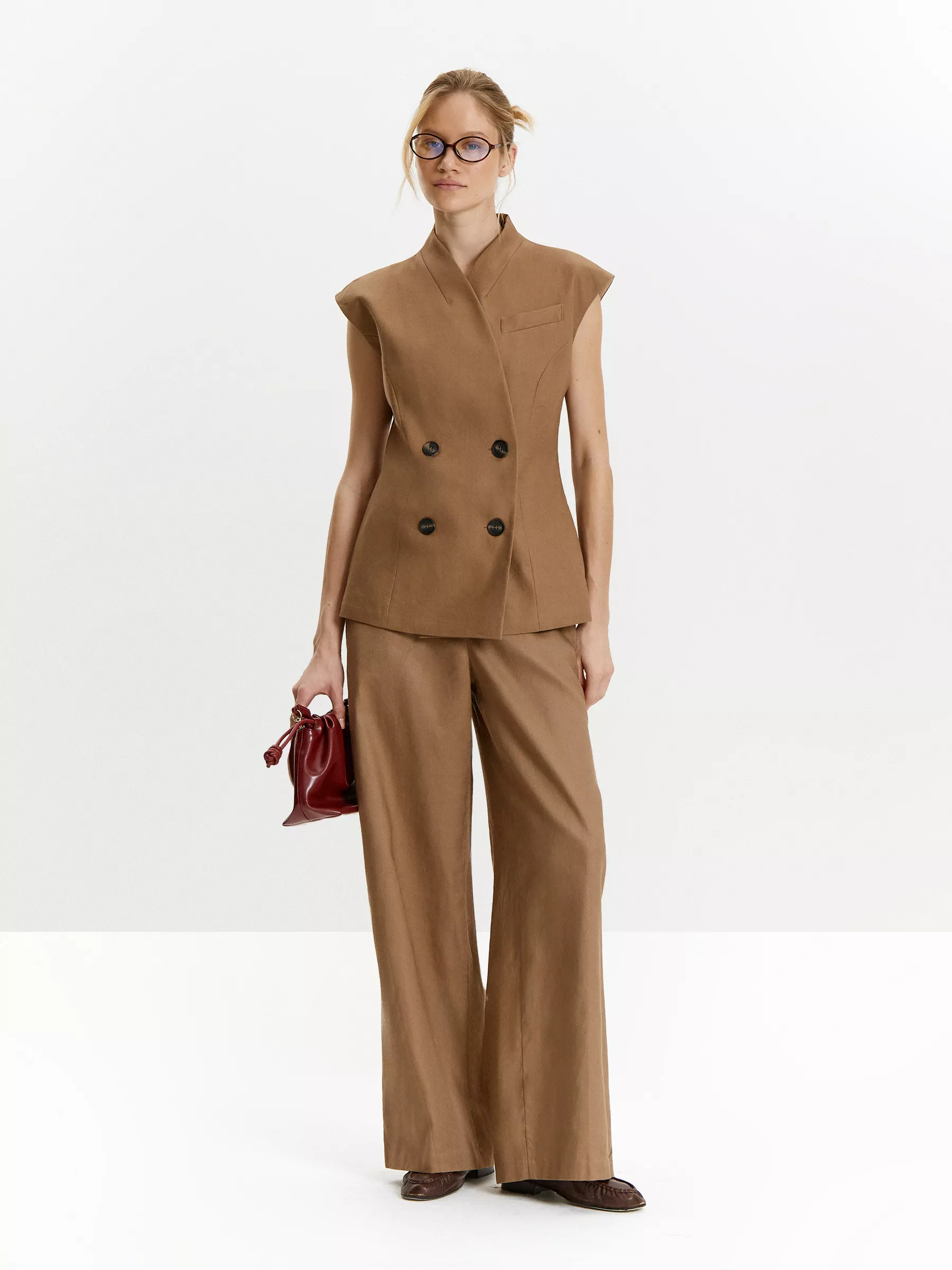 Жилет удлиненный