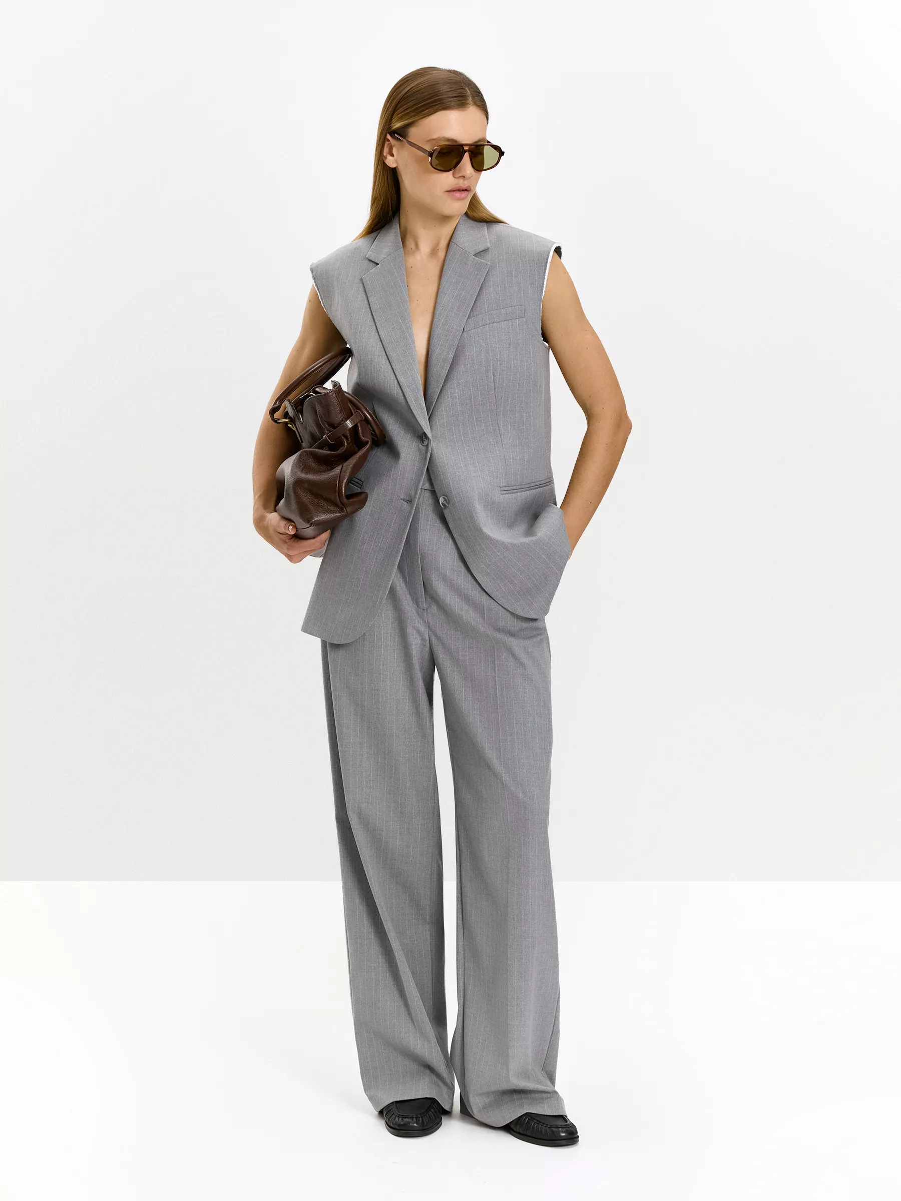 Жилет удлиненный