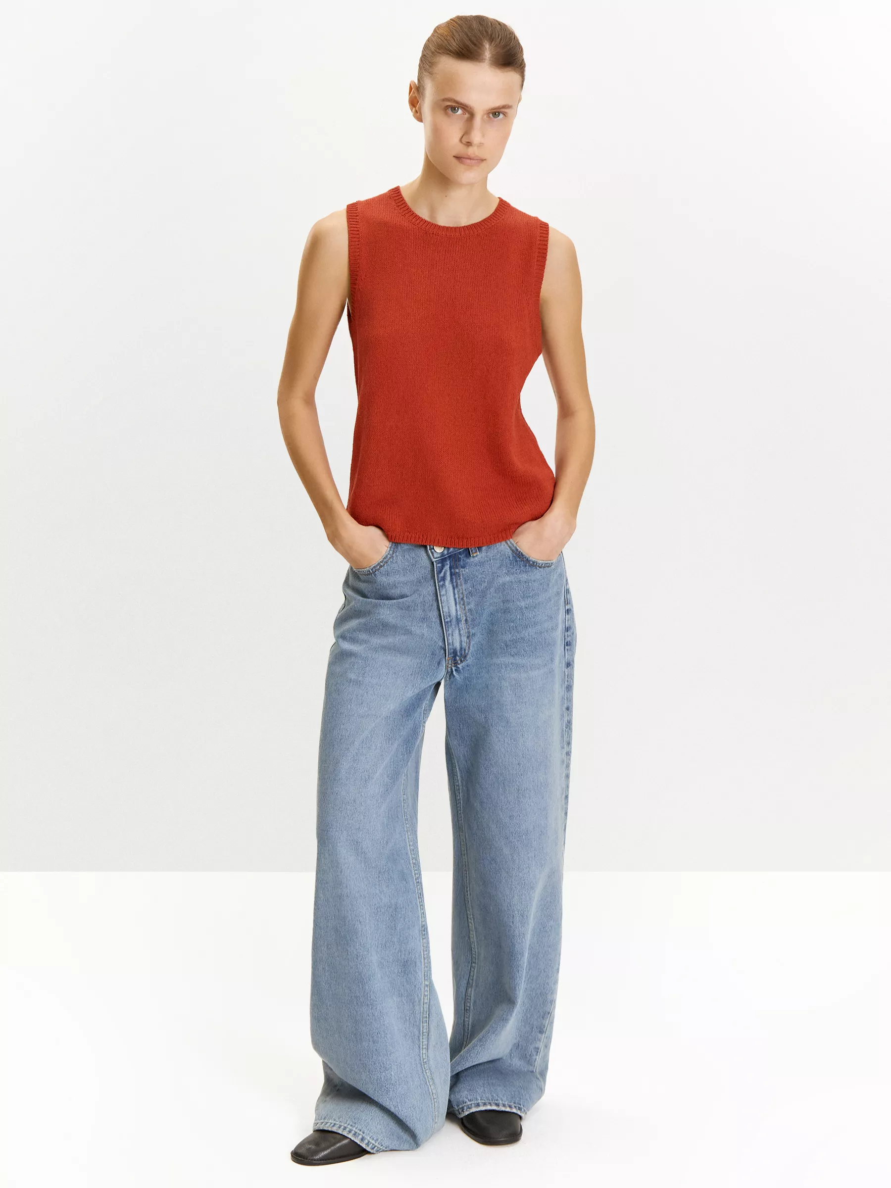 Топ с содержанием льна