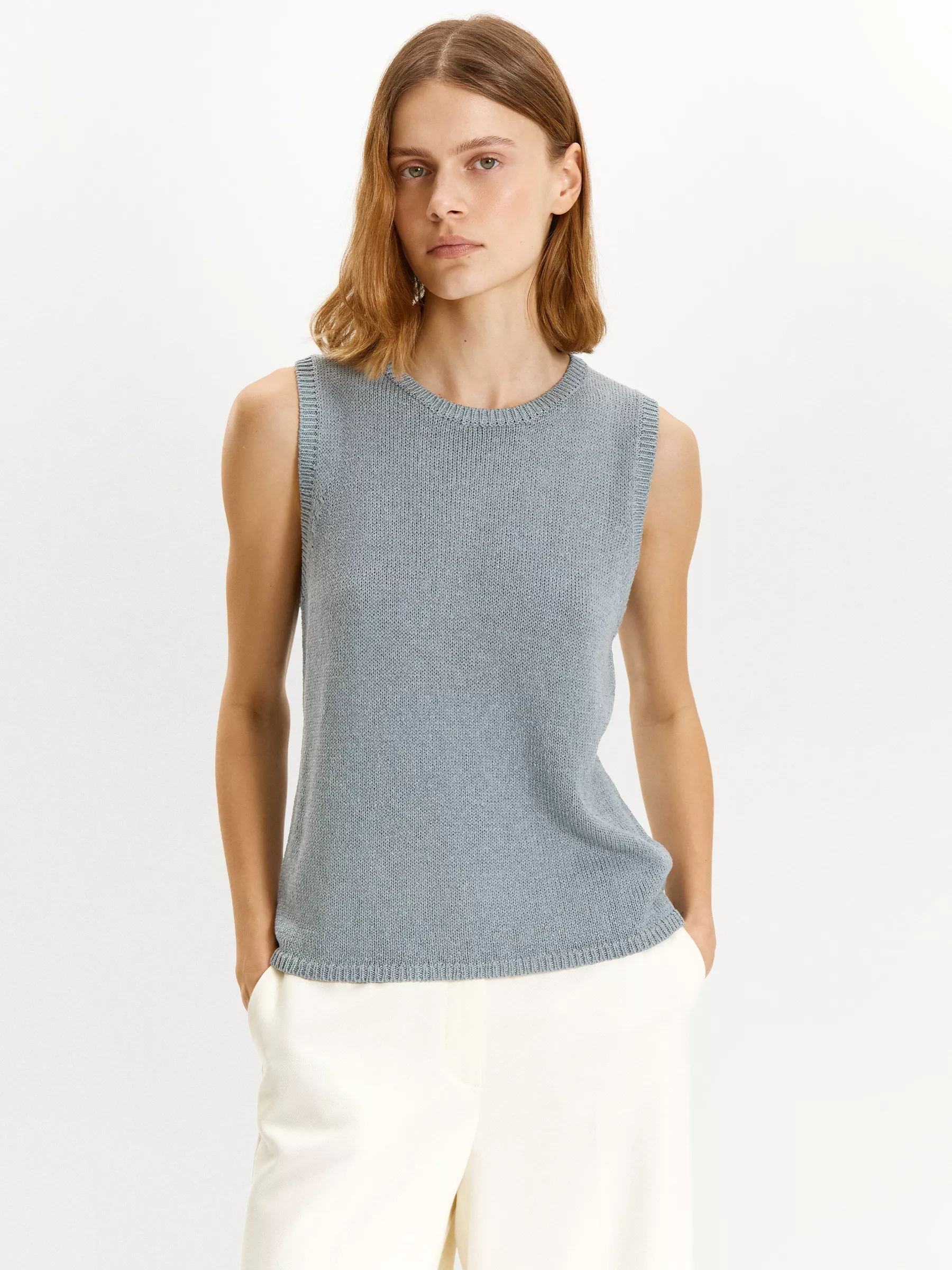 Топ с содержанием льна