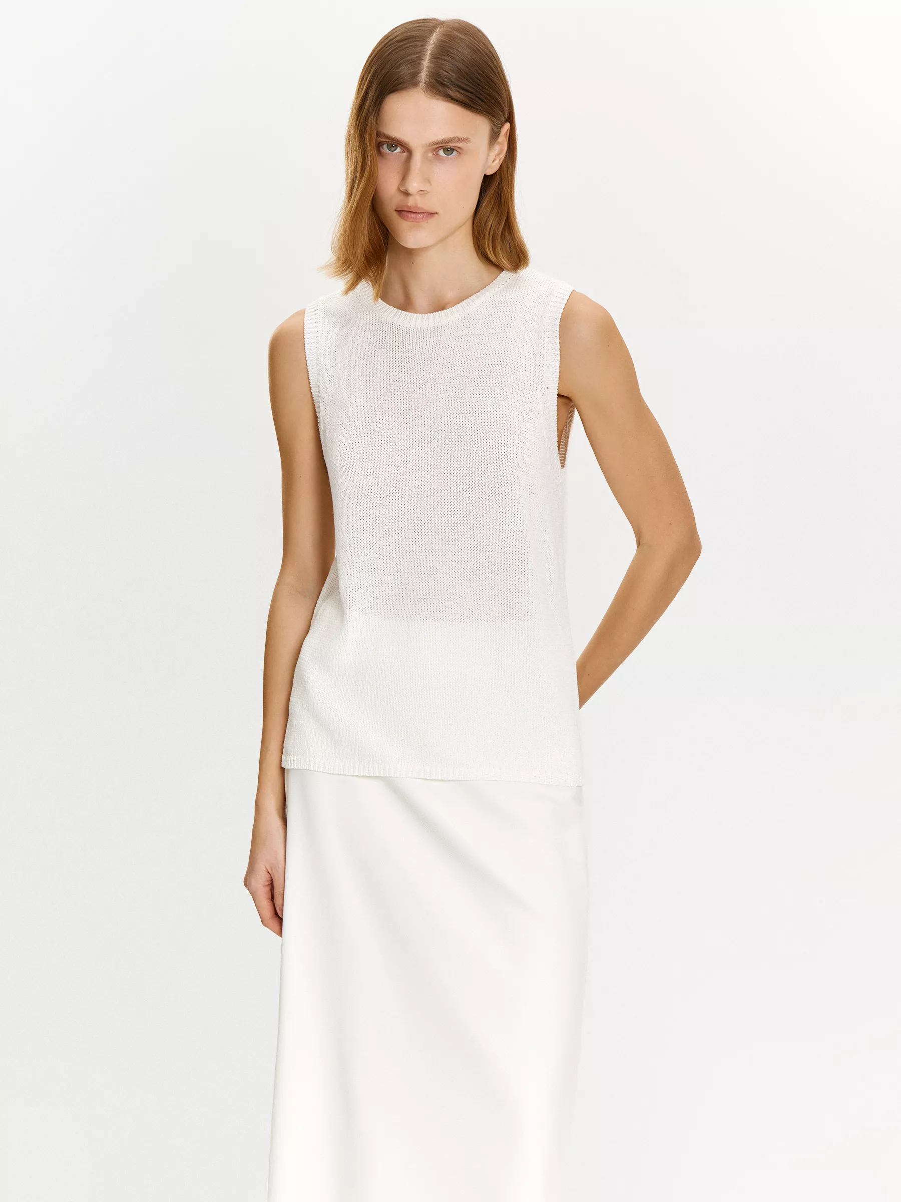 Топ с содержанием льна