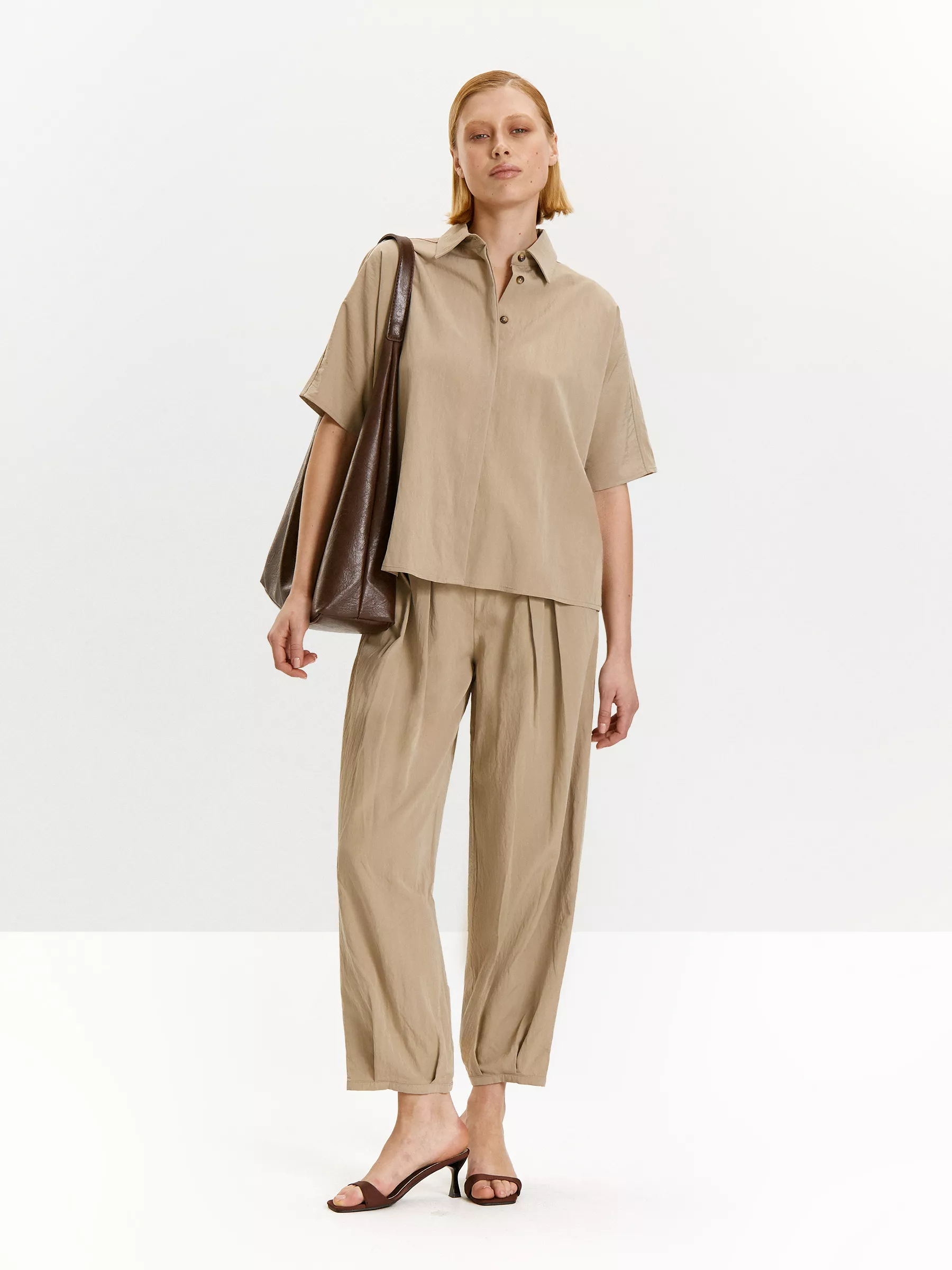 Рубашка B3163/olivert