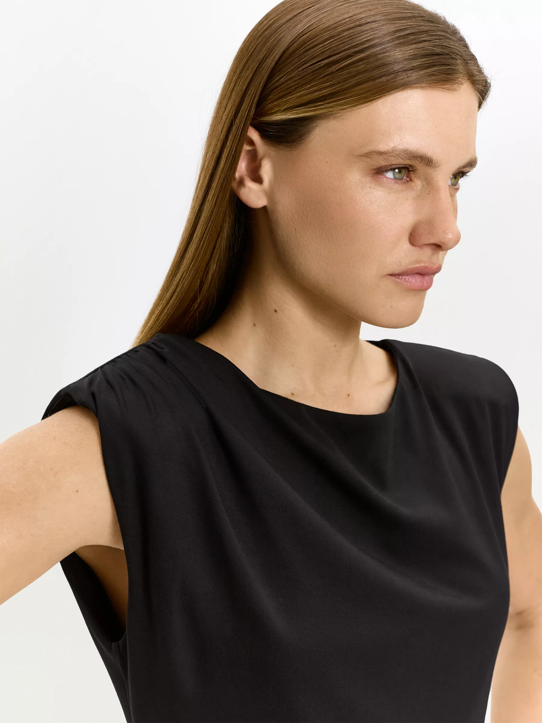 Топ B3386/mistery