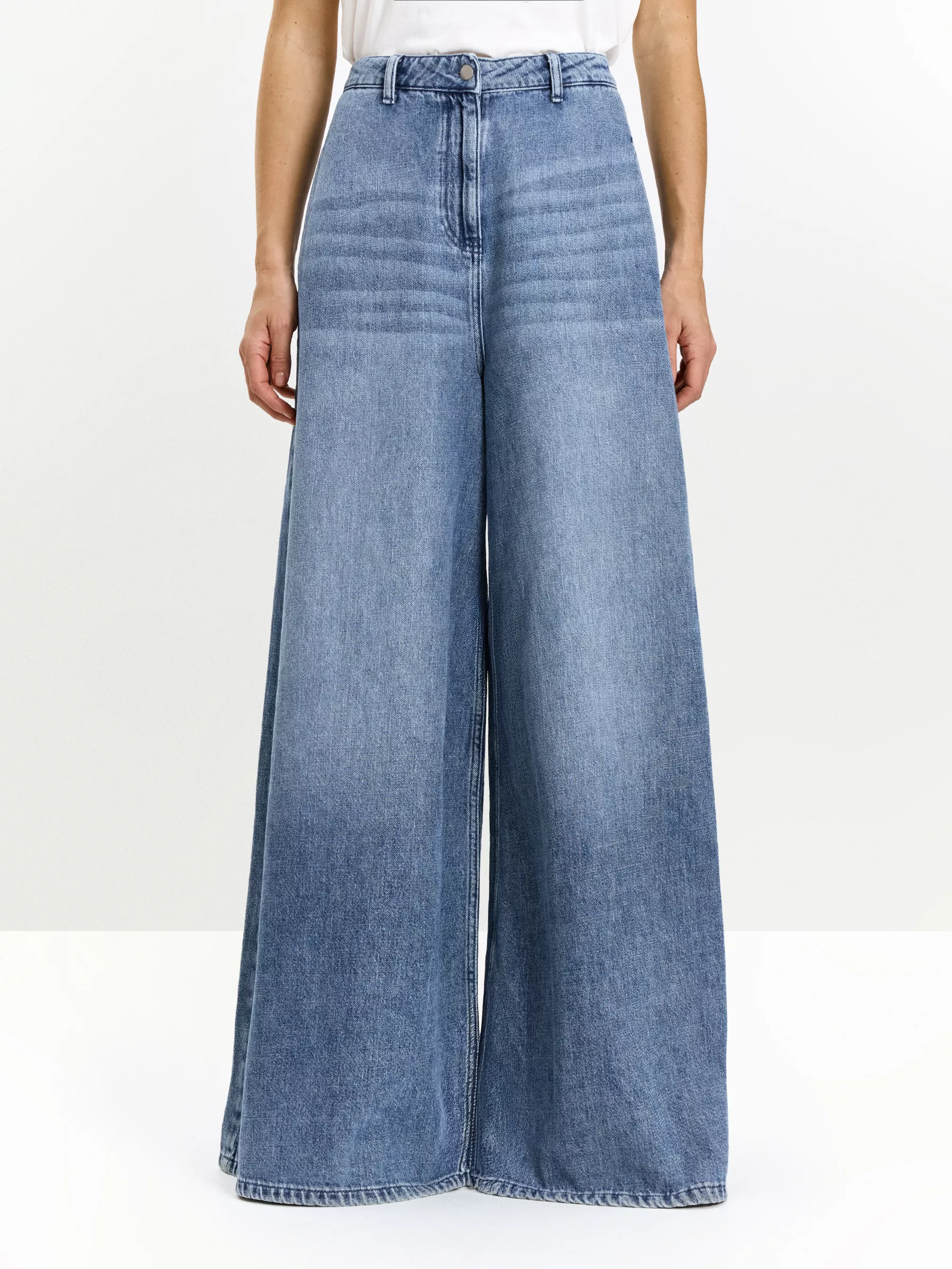 Джинсы Wide Leg 569