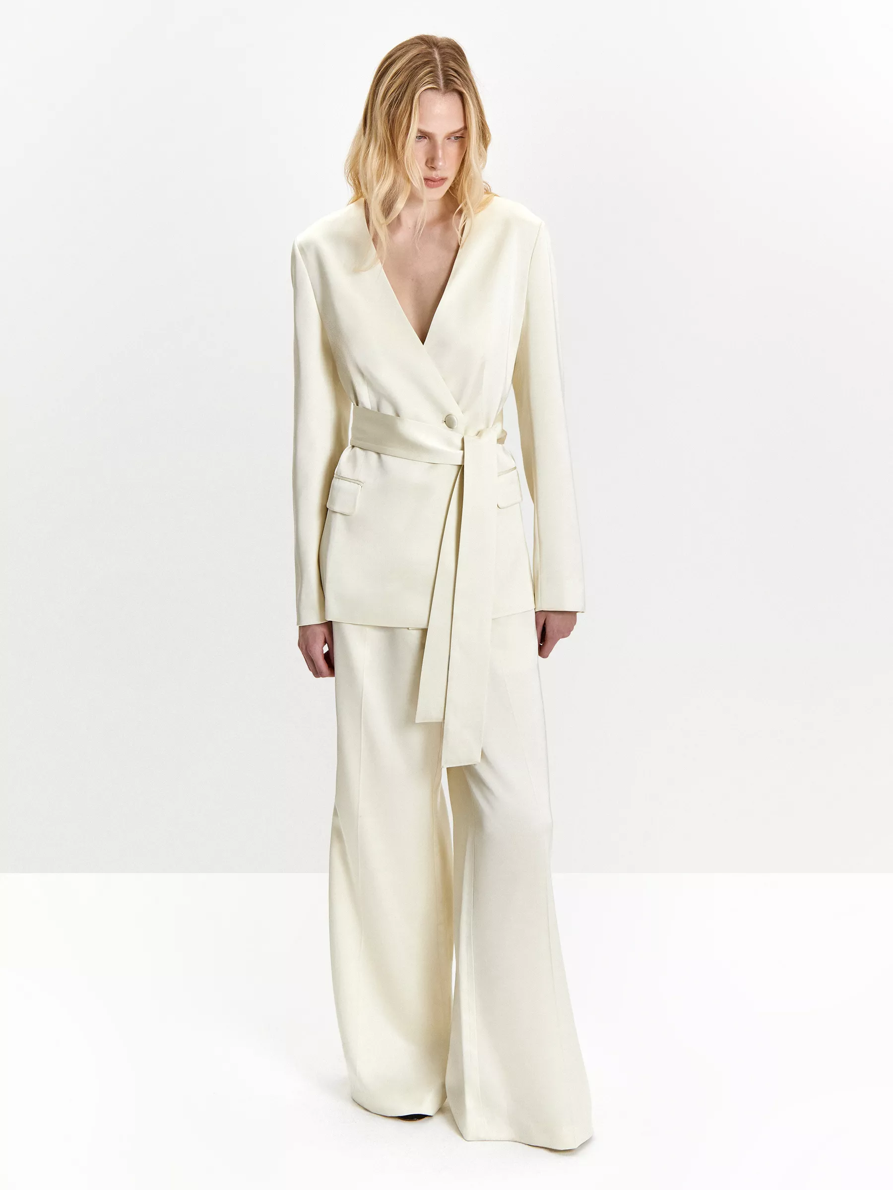 брюки прямого кроя