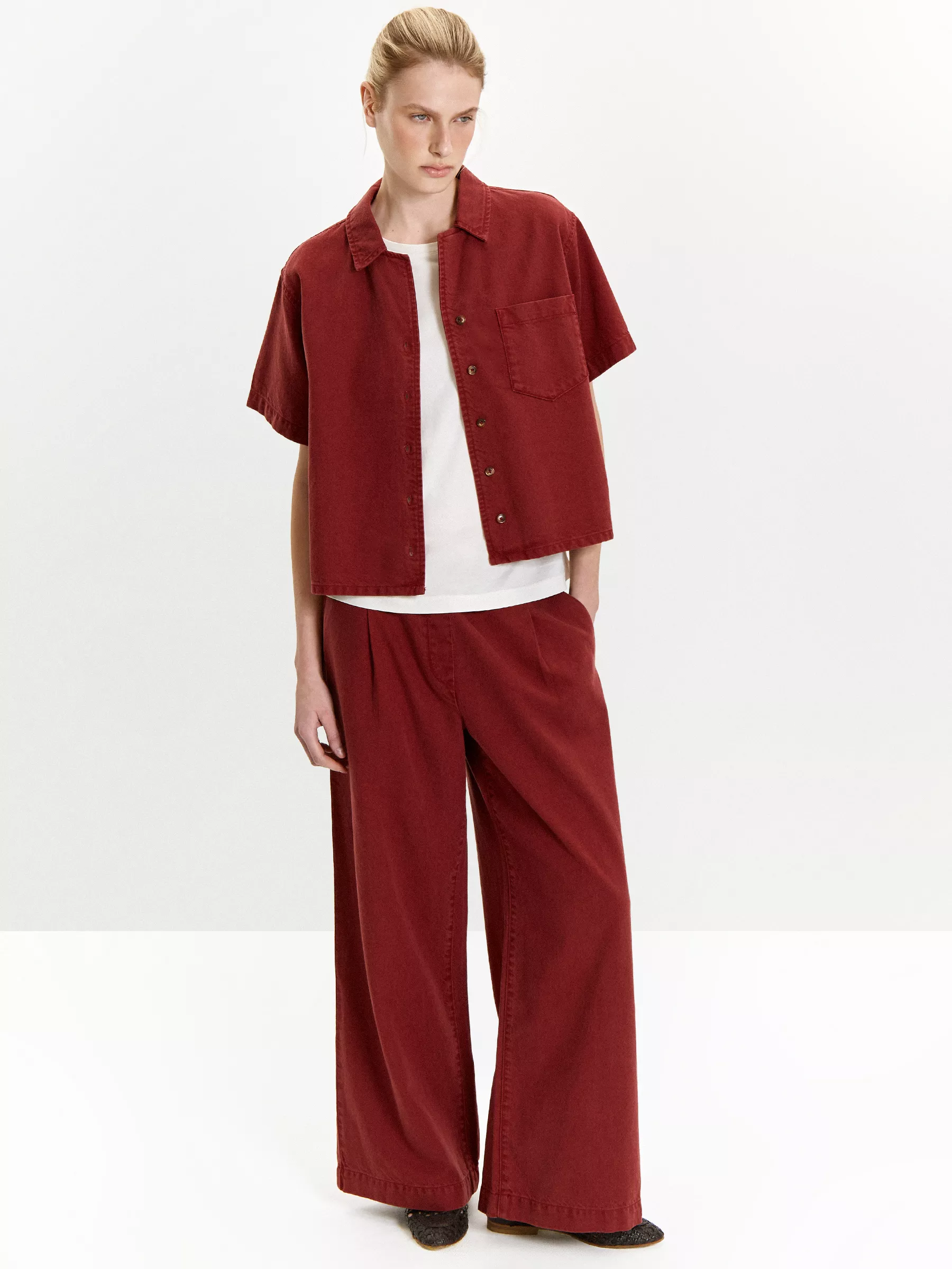 брюки широкого кроя